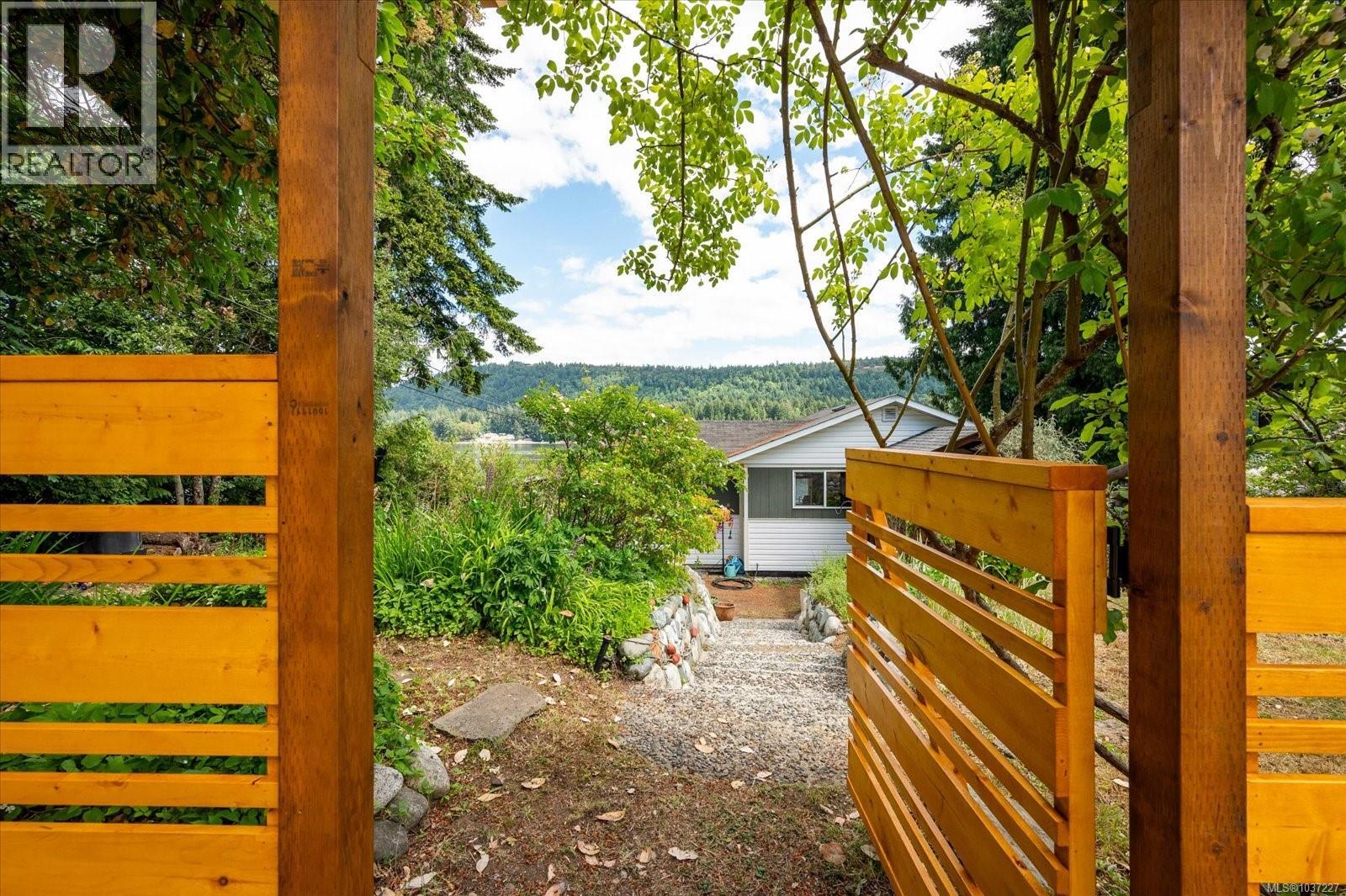 5041 Paton Rd, Ladysmith, British Columbia  V9G 1M6 - Photo 6 - 1037227