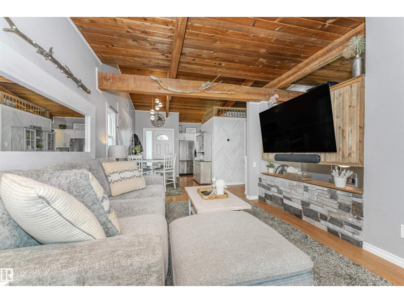 35 NORTHWOODS VG NW, edmonton, Alberta