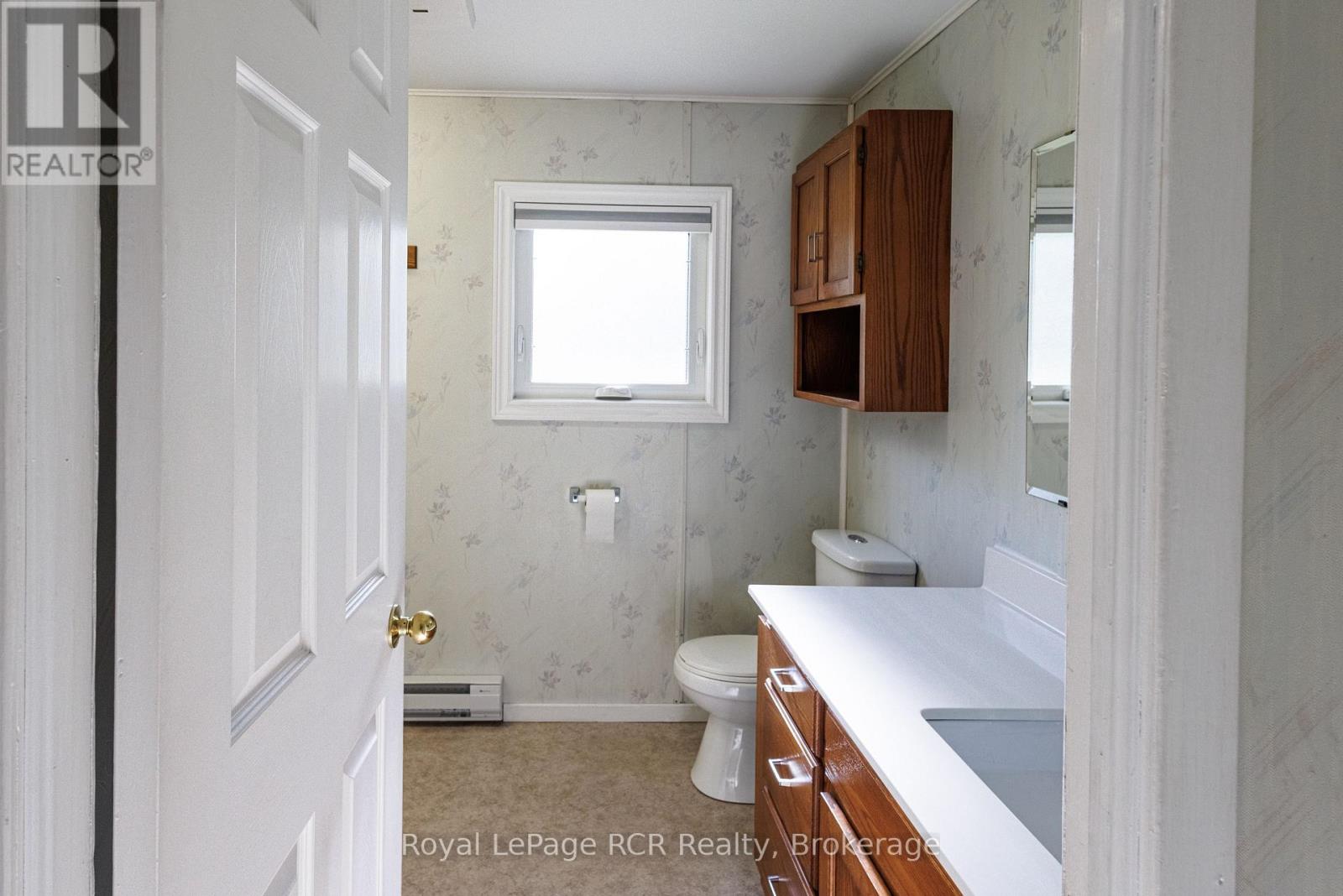 310420 Kemble Rock Road, Georgian Bluffs, Ontario  N0H 2T0 - Photo 13 - X13418052