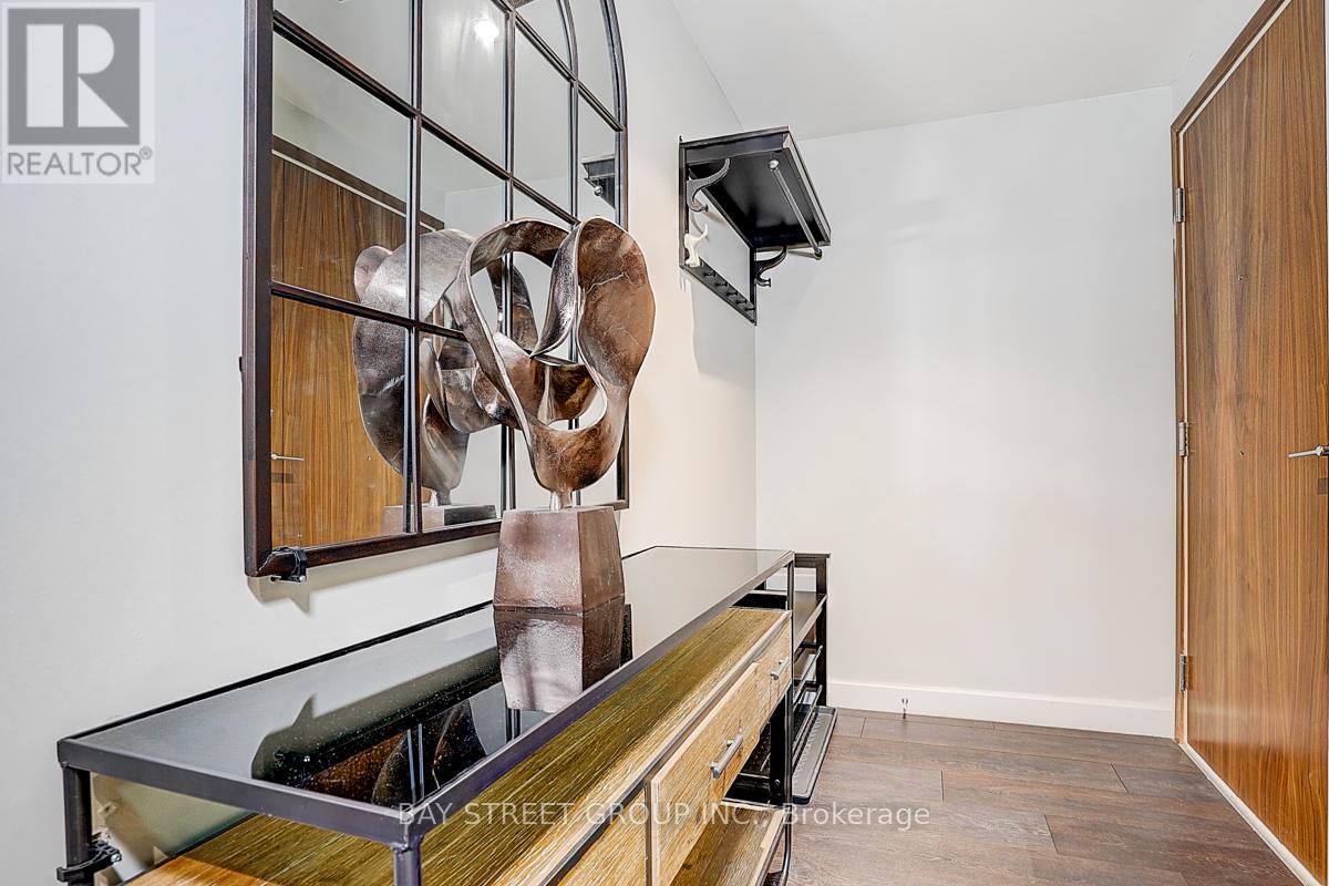 2512 - 95 Mcmahon Drive, Toronto, Ontario  M2K 0H2 - Photo 3 - C13479266