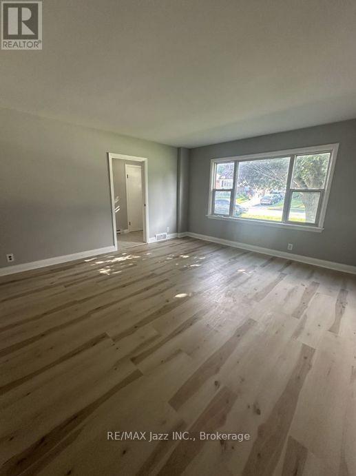 Main - 59 Wilson Road S, Oshawa, Ontario  L1H 6B6 - Photo 13 - E13479454