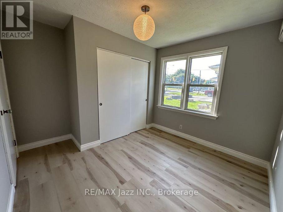 Main - 59 Wilson Road S, Oshawa, Ontario  L1H 6B6 - Photo 18 - E13479454