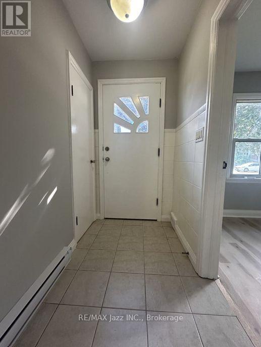 Main - 59 Wilson Road S, Oshawa, Ontario  L1H 6B6 - Photo 3 - E13479454