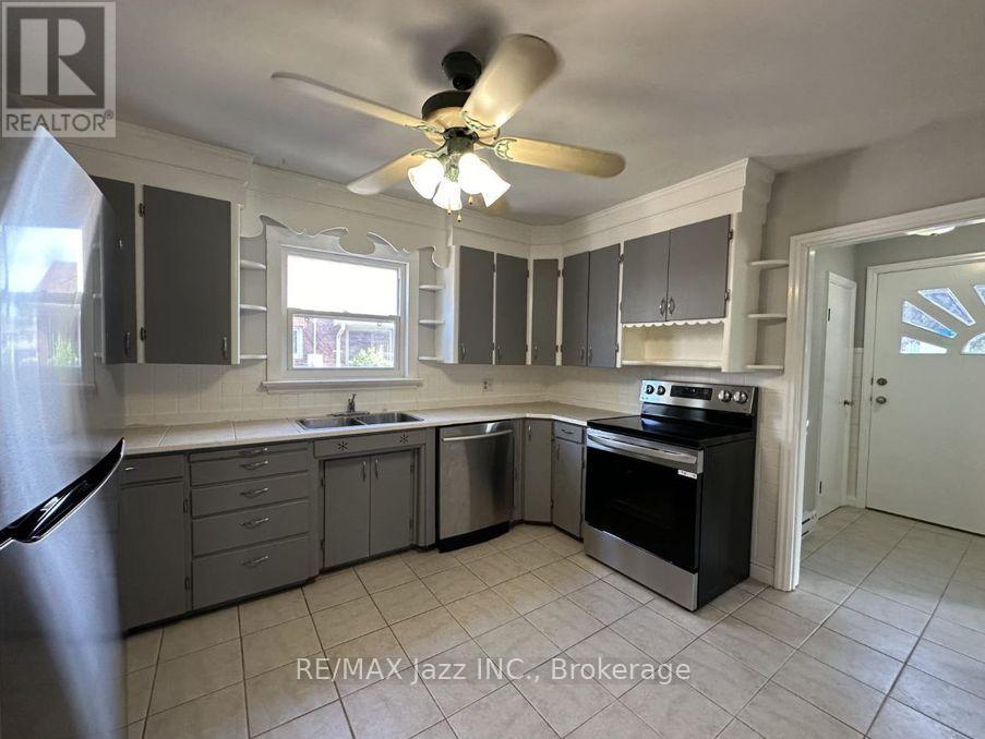 Main - 59 Wilson Road S, Oshawa, Ontario  L1H 6B6 - Photo 7 - E13479454