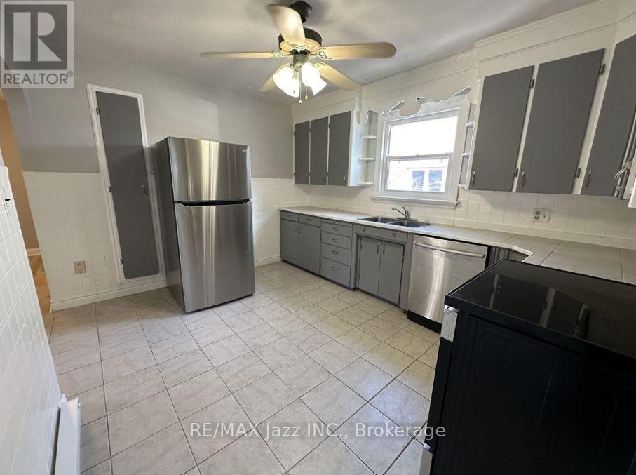 Main - 59 Wilson Road S, Oshawa, Ontario  L1H 6B6 - Photo 8 - E13479454