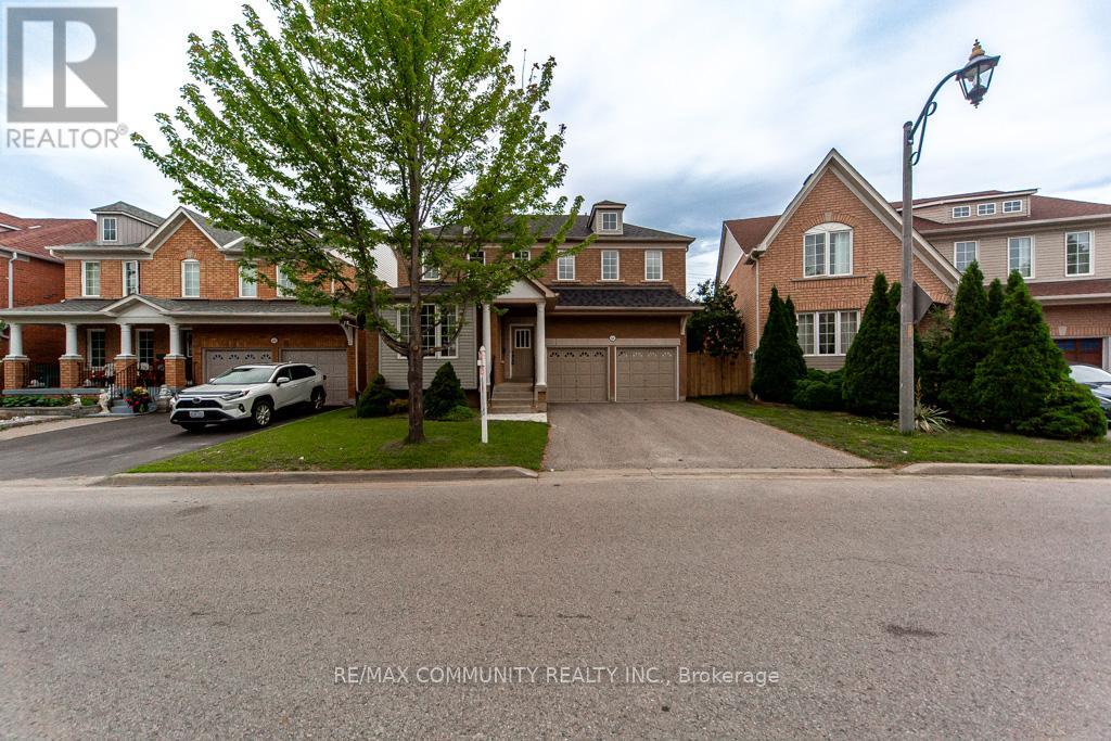 44 Haskell Avenue, Ajax, Ontario L1T 4Y8 - Photo 3 - E13479190