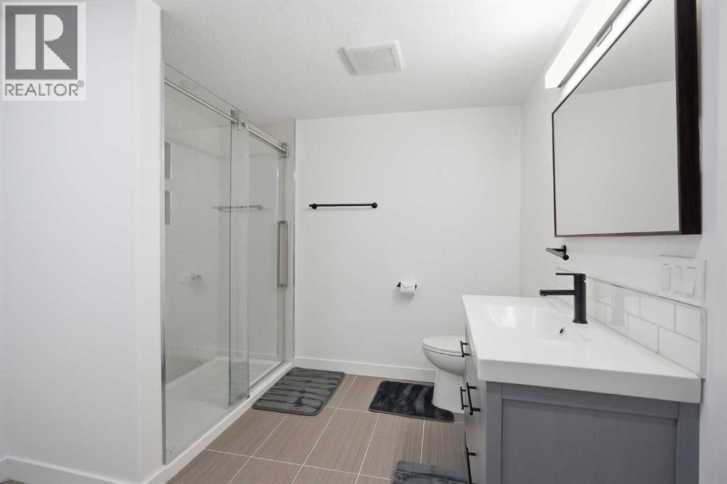 452 Evansglen Drive Nw, Calgary, Alberta  T3P 0P6 - Photo 30 - A2322899