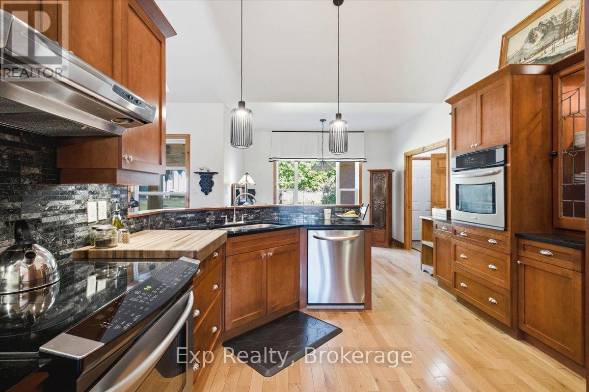 54 Murray Harrington Road, Quinte West, Ontario  K8V 5P6 - Photo 10 - X13479478