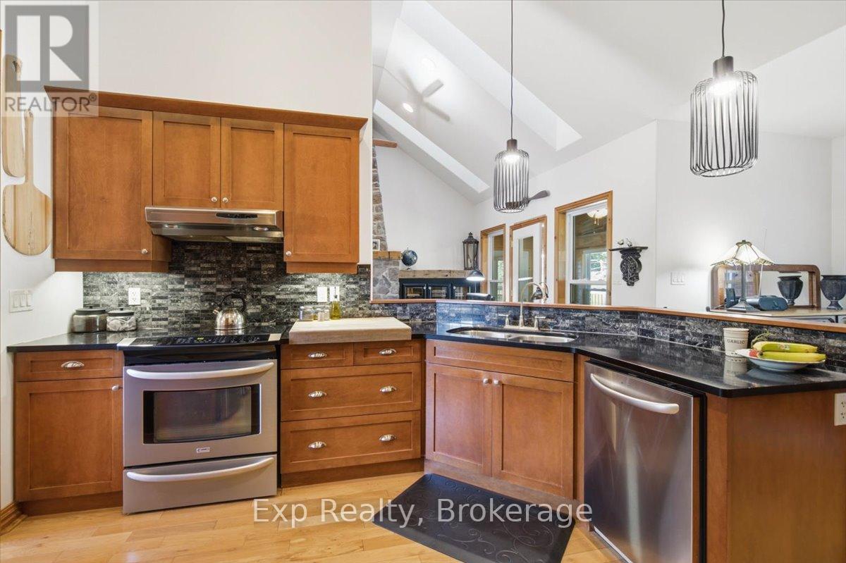 54 Murray Harrington Road, Quinte West, Ontario  K8V 5P6 - Photo 8 - X13479478