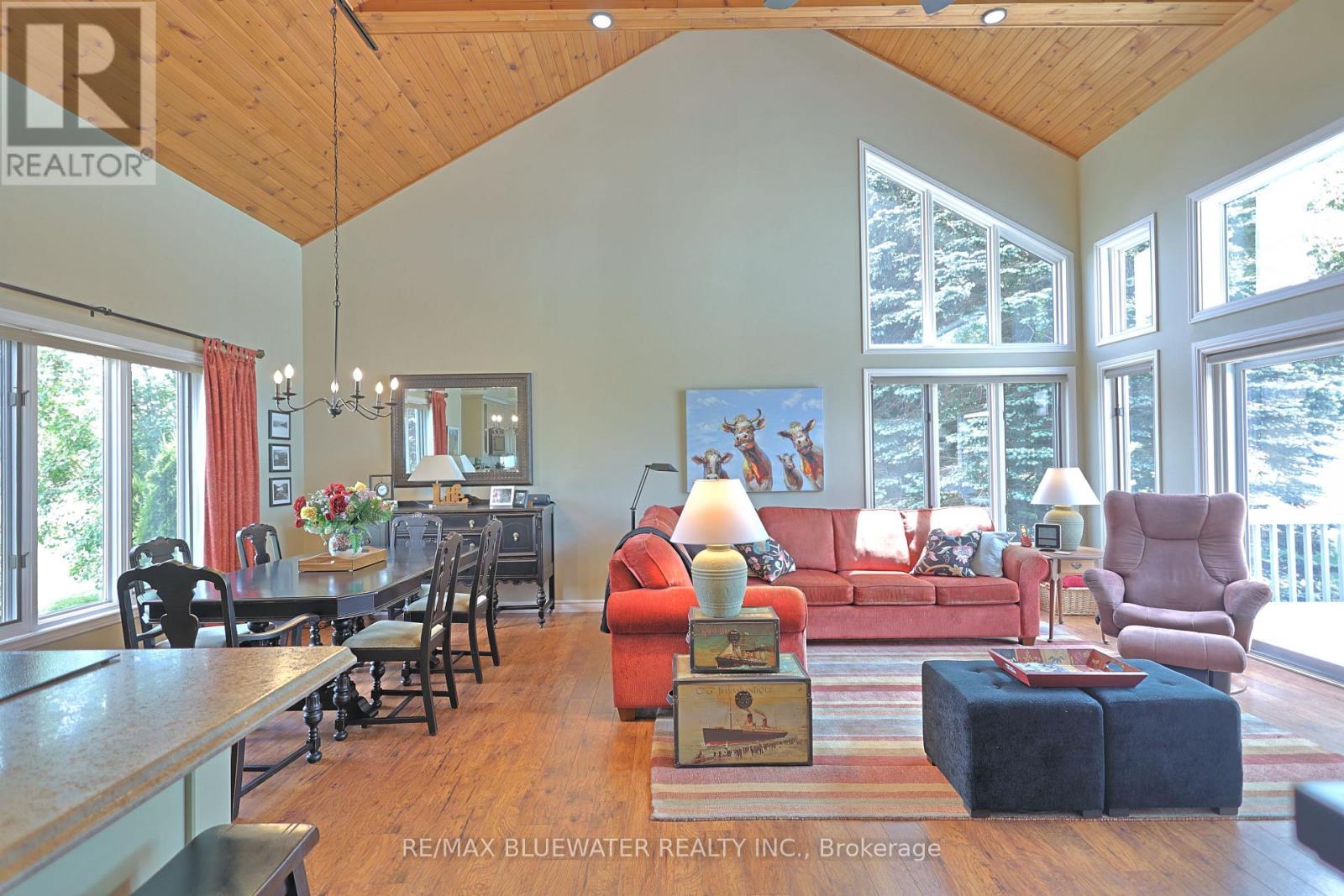 73031 Denise Court, Bluewater, Ontario  N0M 2T0 - Photo 21 - X13479440