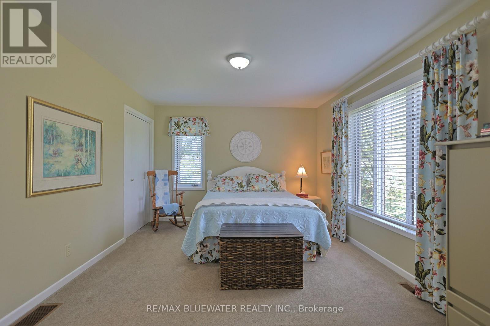 73031 Denise Court, Bluewater, Ontario  N0M 2T0 - Photo 29 - X13479440