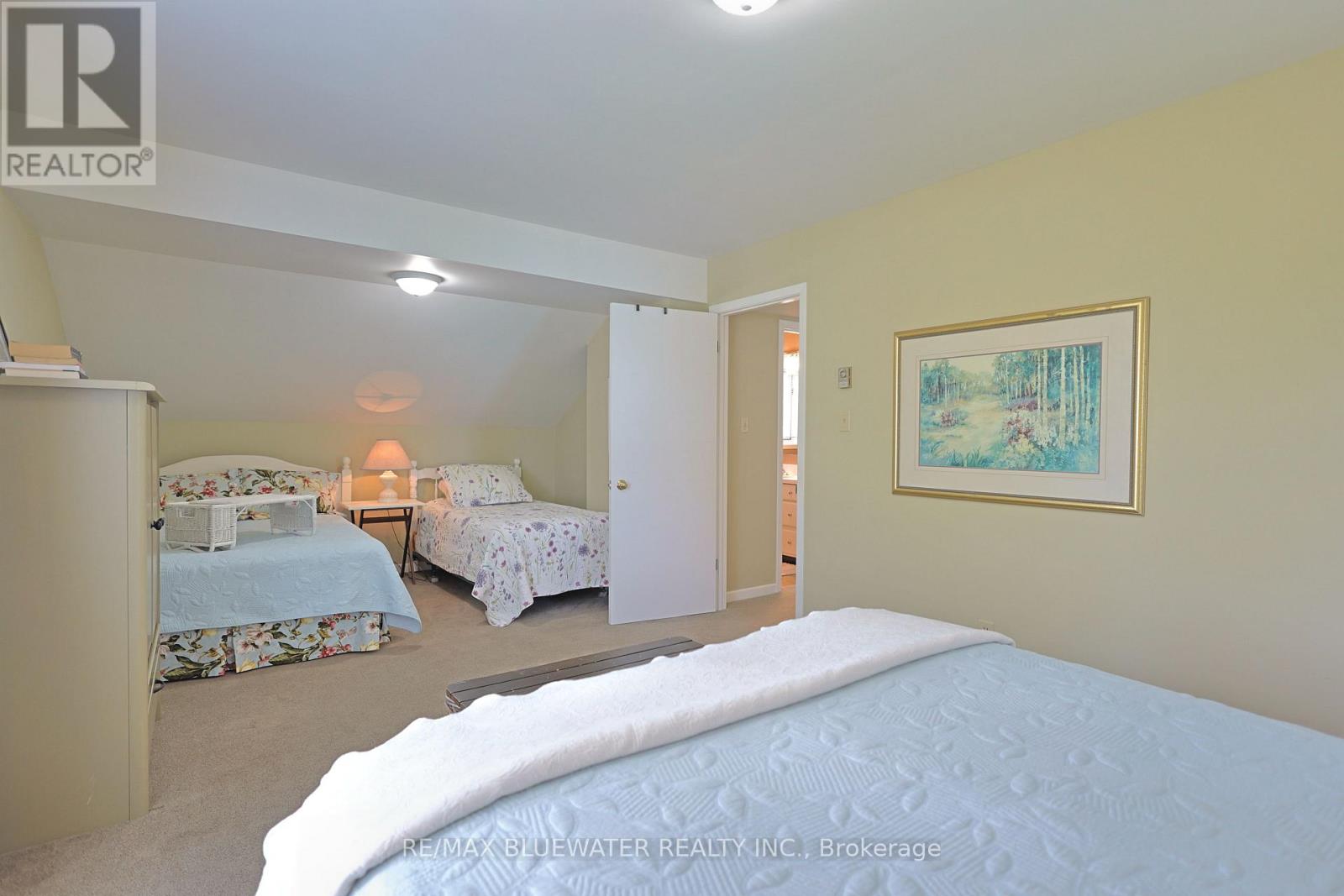 73031 Denise Court, Bluewater, Ontario  N0M 2T0 - Photo 30 - X13479440