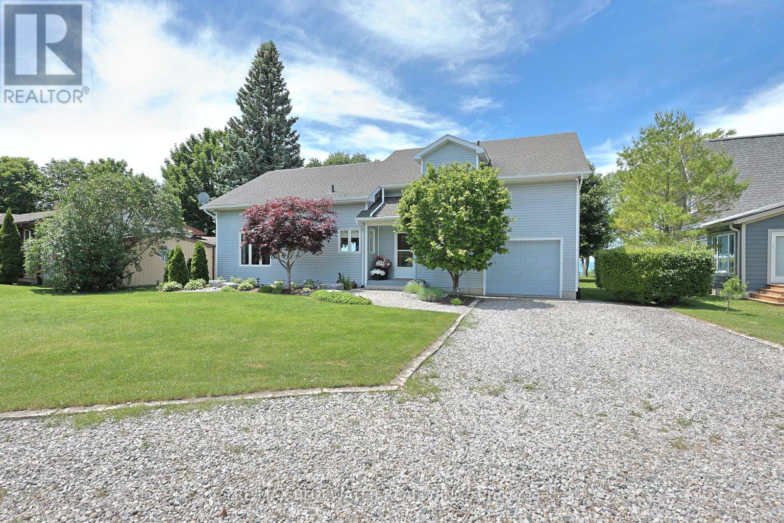 73031 Denise Court, Bluewater, Ontario  N0M 2T0 - Photo 6 - X13479440