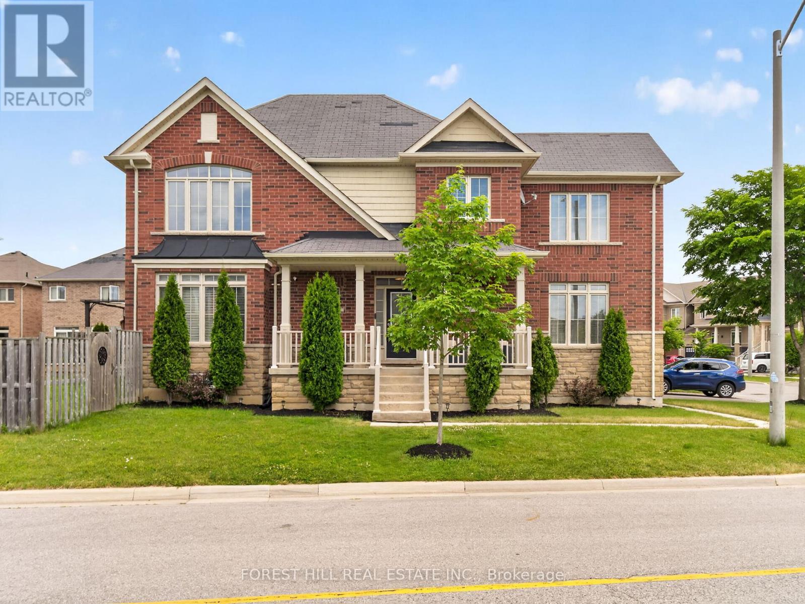 121 BETONY DRIVE, Richmond Hill, Ontario