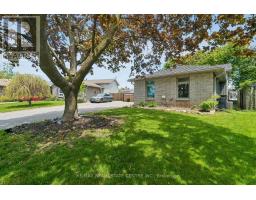 47 CHRISTIE CRESCENT, Barrie, Ontario