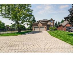 12 MCCULLOUGH COURT, Barrie, Ontario