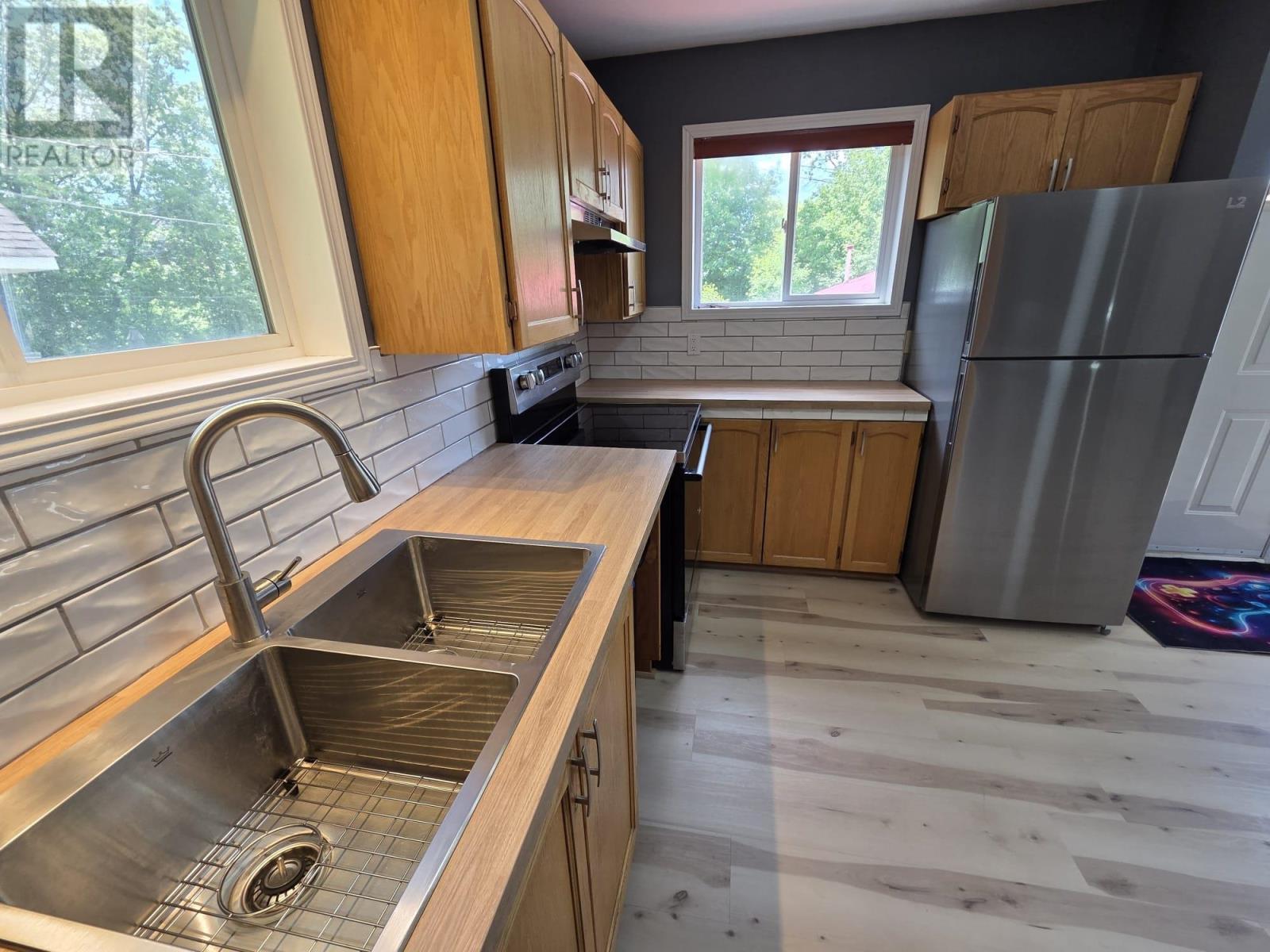 1312 Cameron St, Thunder Bay, Ontario  P7C 2H4 - Photo 4 - TB2601643