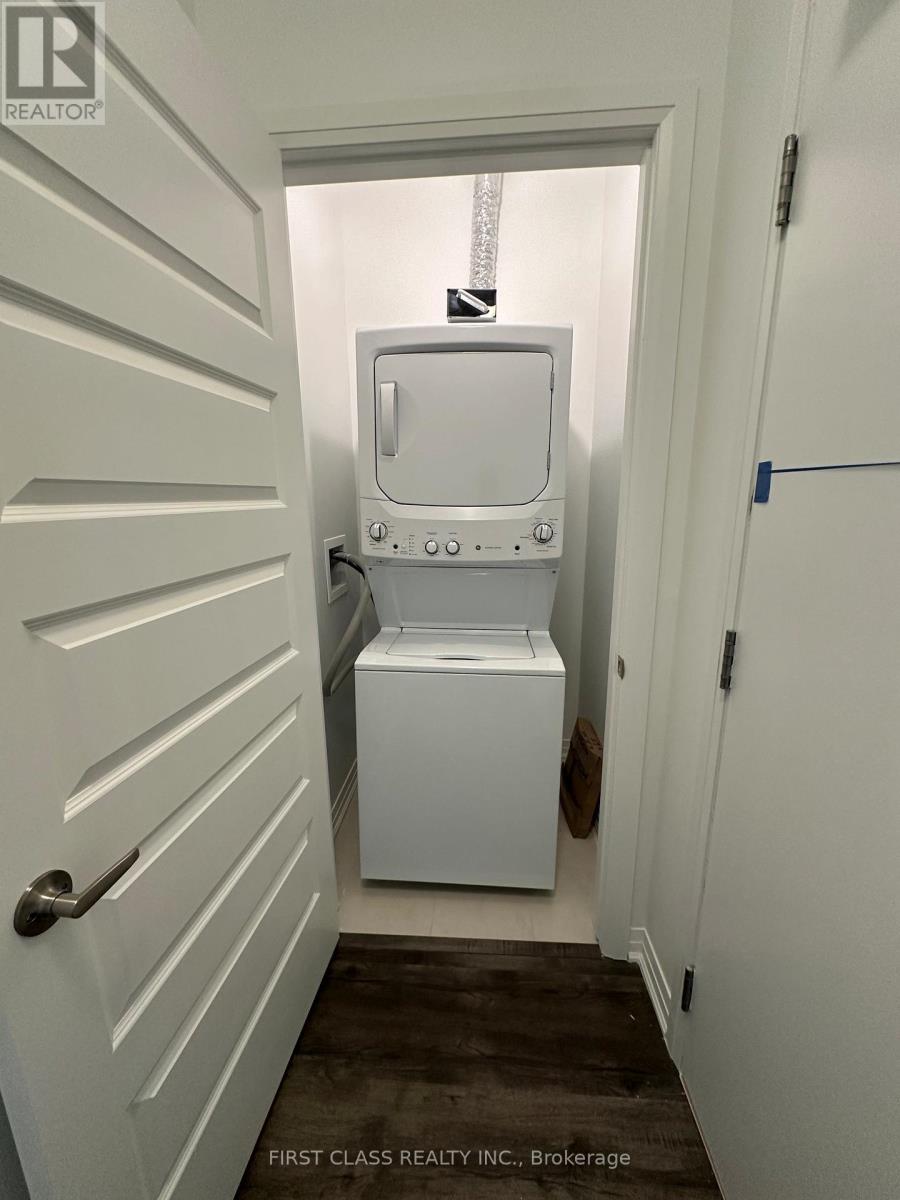 Unknown Address, ,    - Photo 12 - W13479350