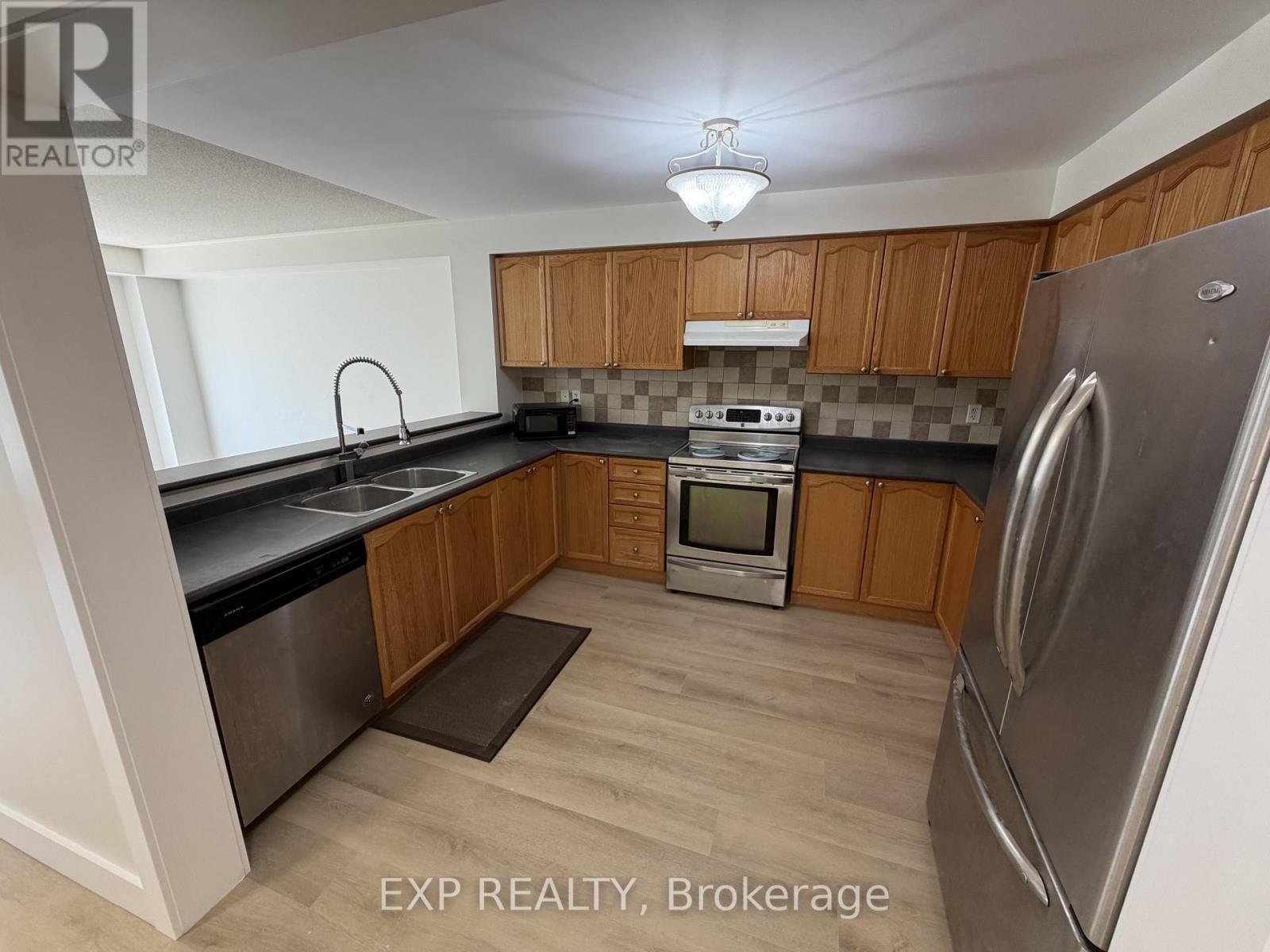 3964 Stardust Drive, Mississauga, Ontario  L5M 8A5 - Photo 10 - W13479370