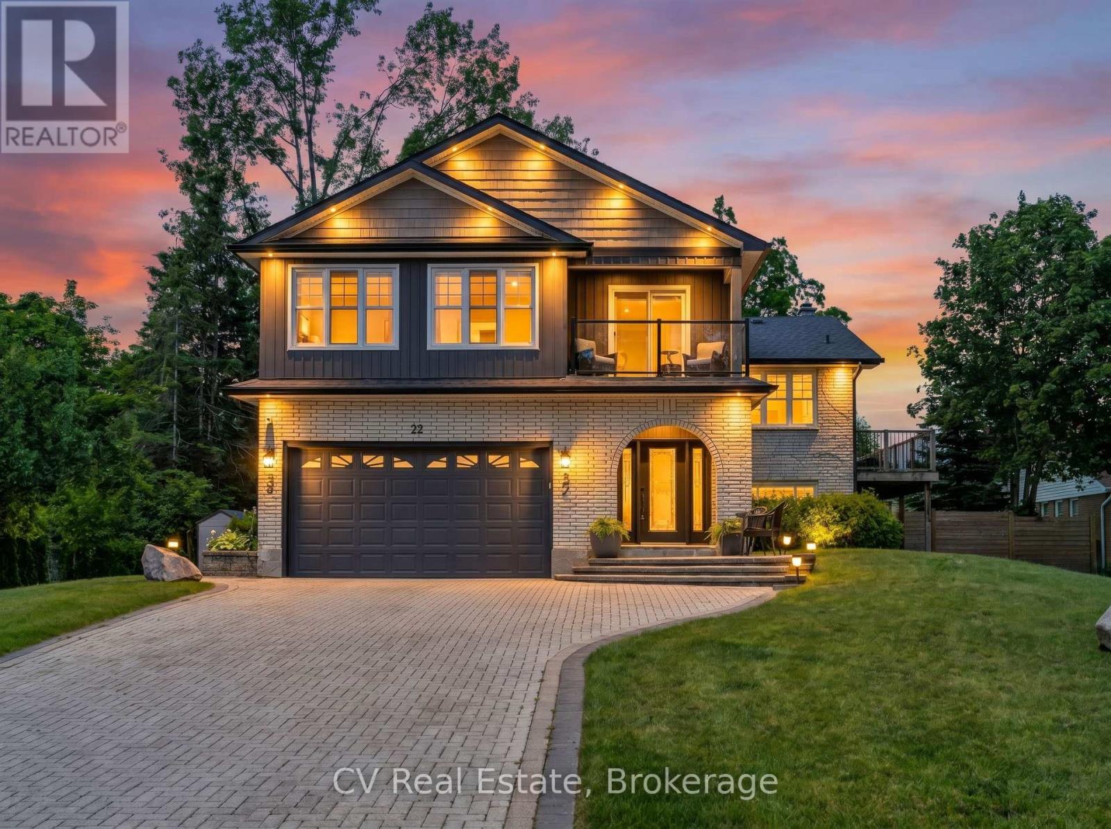 22 BAYCREST DRIVE, Barrie, Ontario
