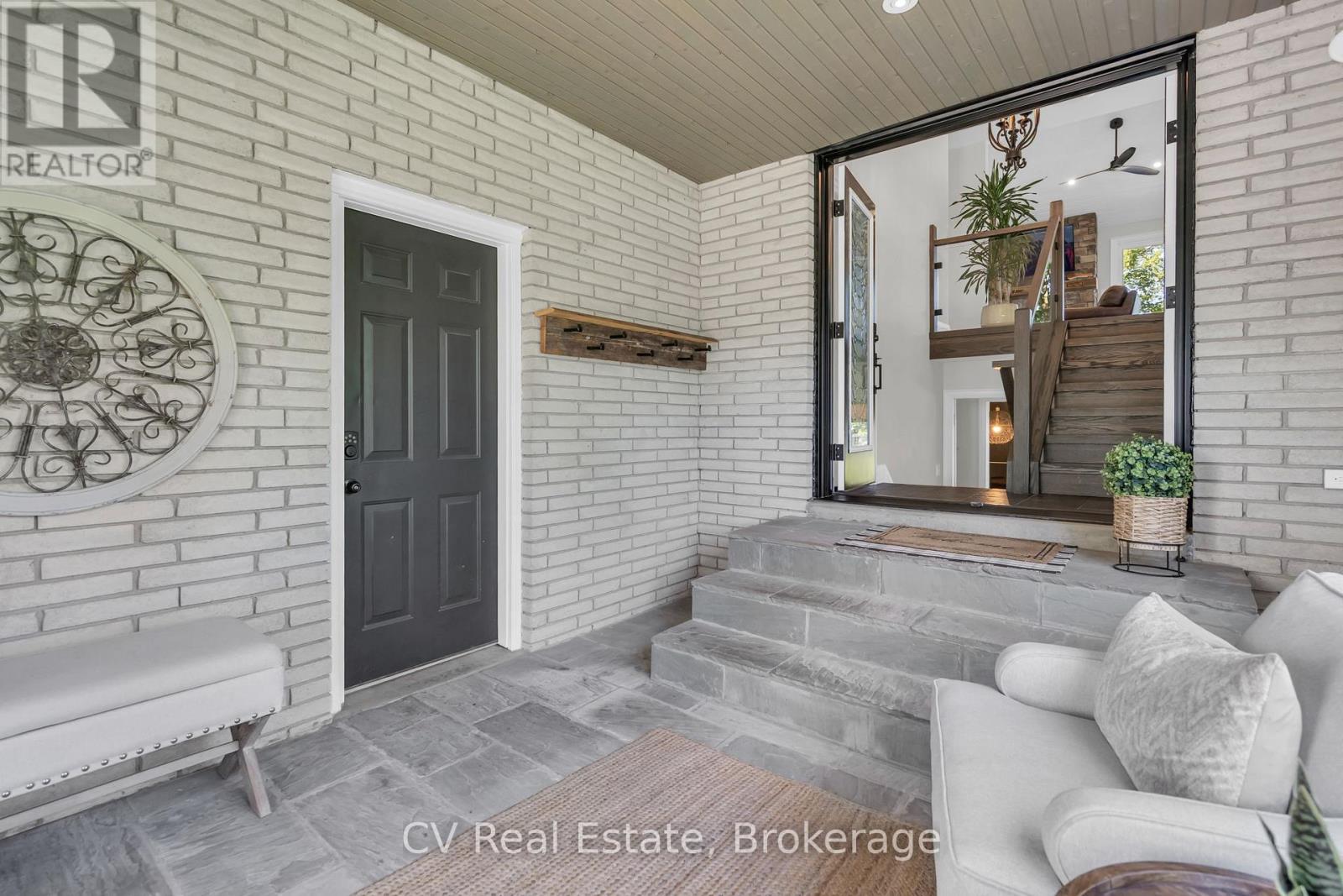 22 Baycrest Drive, Barrie (North Shore), Ontario  L4M 7C7 - Photo 8 - S13479432