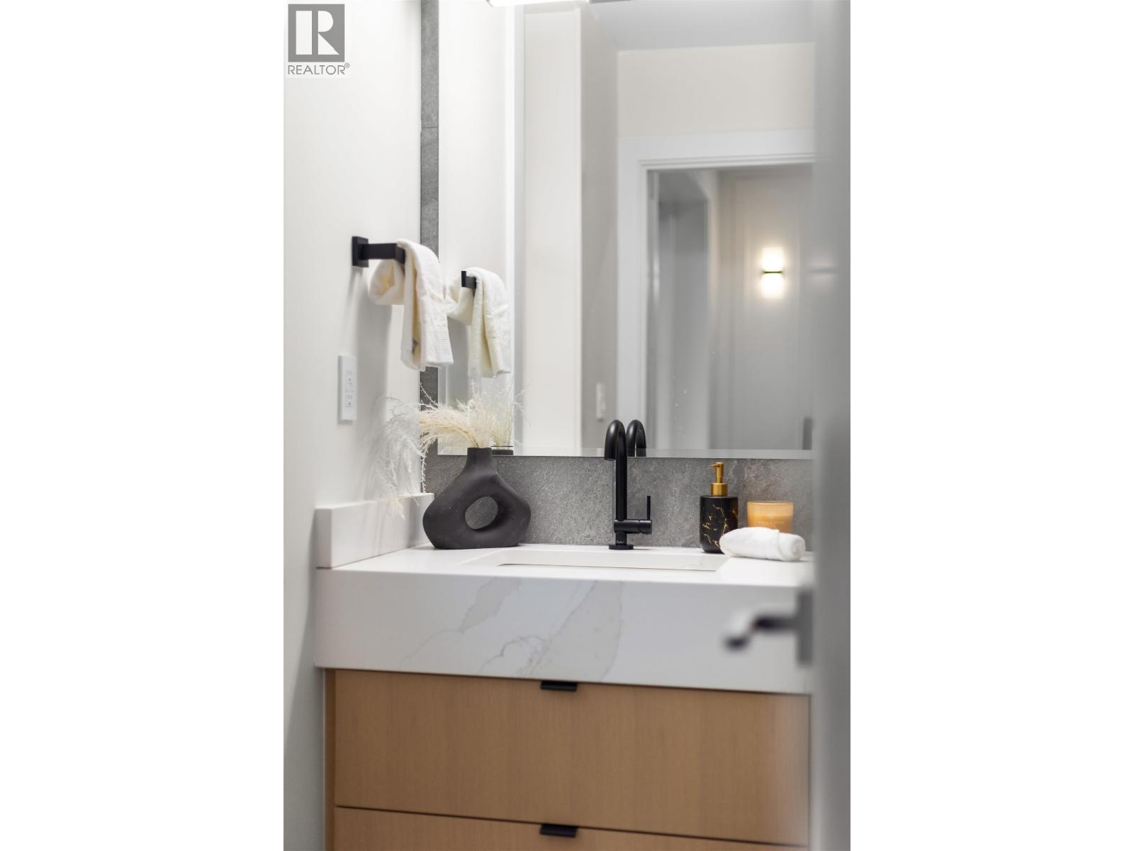 2 5306 Culloden Street, Vancouver, British Columbia  V5W 3R6 - Photo 16 - R3138841