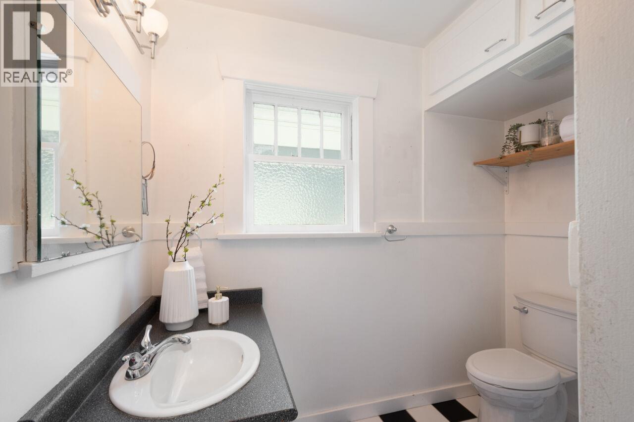 2777 Trinity Street, Vancouver, British Columbia  V5K 1E6 - Photo 14 - R3138846