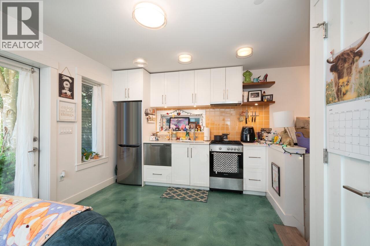 2777 Trinity Street, Vancouver, British Columbia  V5K 1E6 - Photo 34 - R3138846