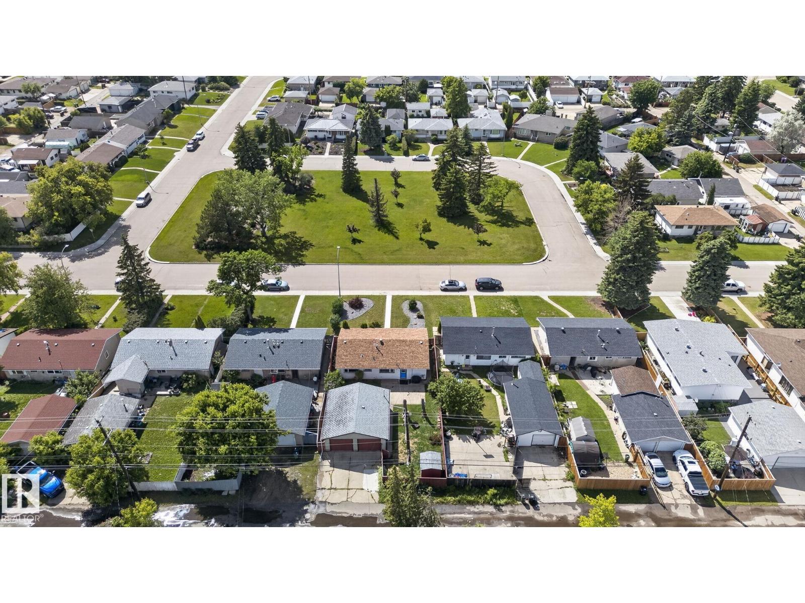 13431 109 St NW, Edmonton, Alberta  T5E 4Y6 - Photo 2 - E4495205