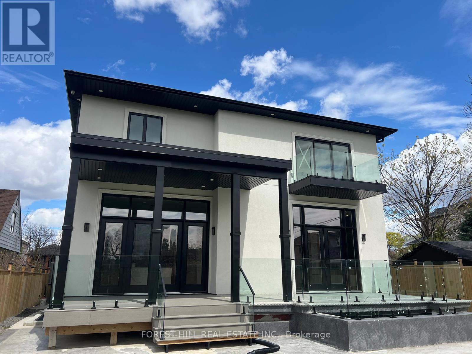 53 Celt Avenue, Toronto, Ontario  M6A 1H2 - Photo 49 - W13085308
