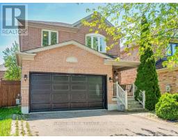 70 SHONIKER DRIVE, Newmarket, Ontario