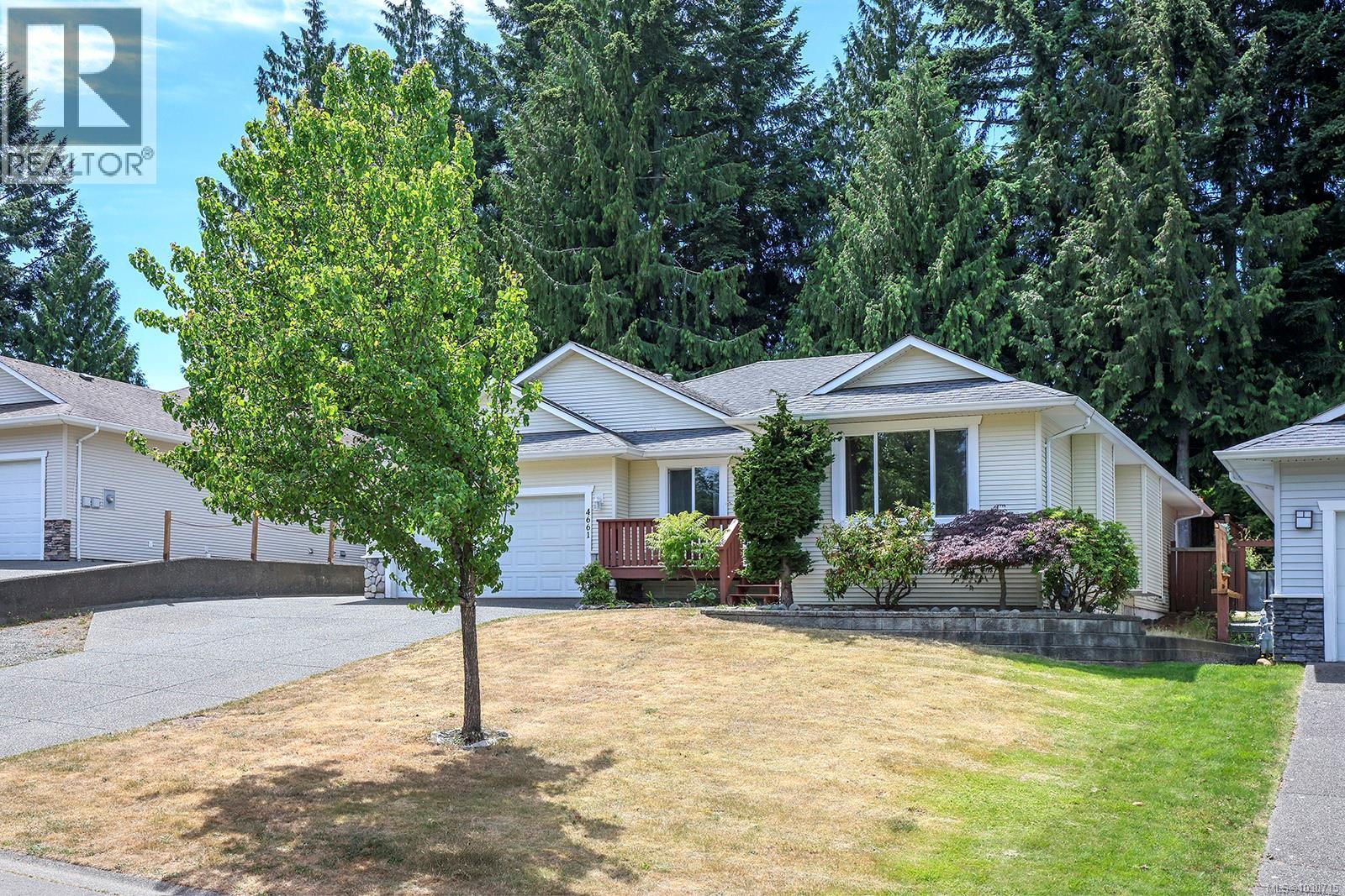 4661 Salal Pl