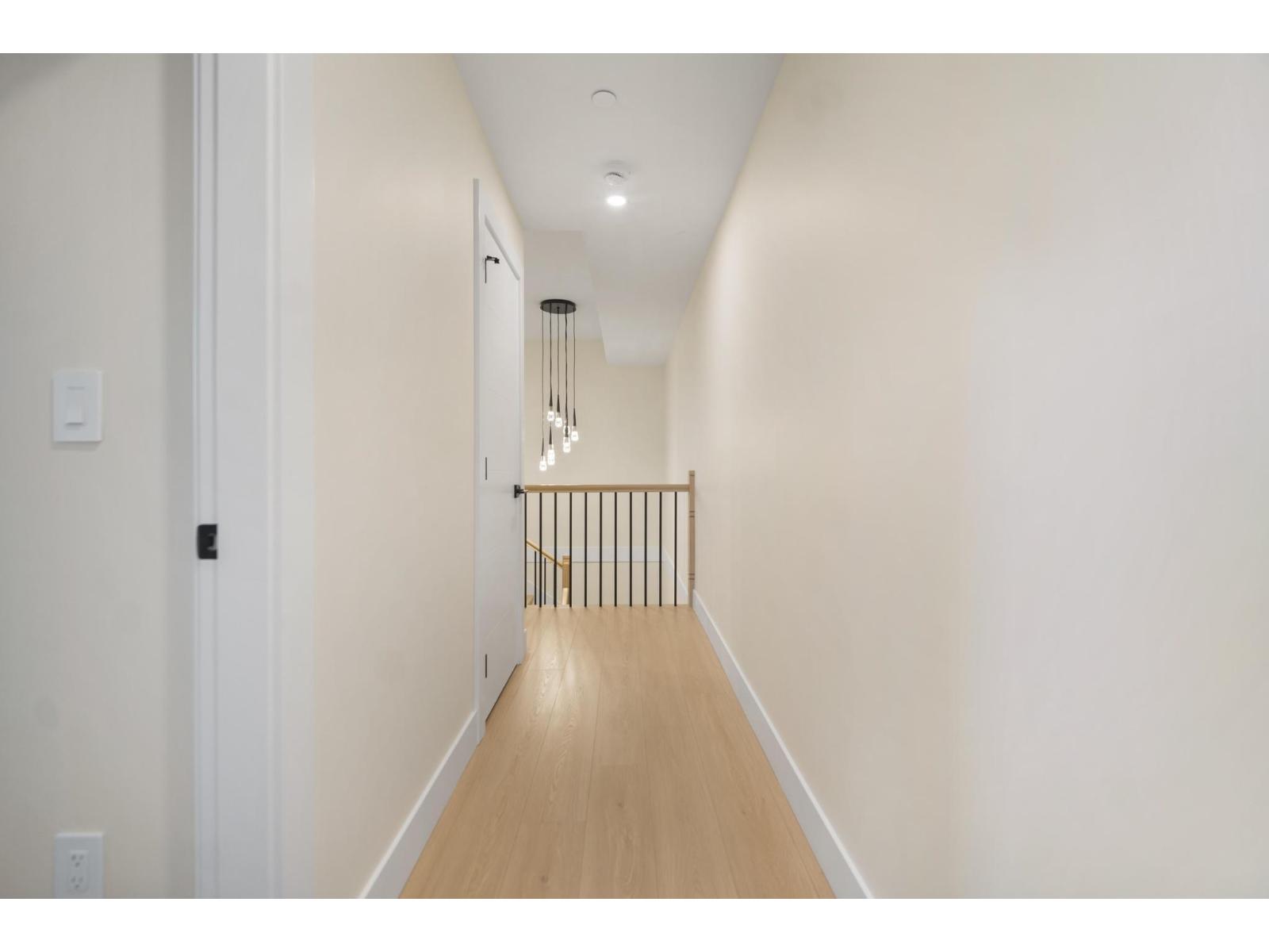 14206 North Bluff Road, White Rock, British Columbia  V4B 3C4 - Photo 11 - R3138131