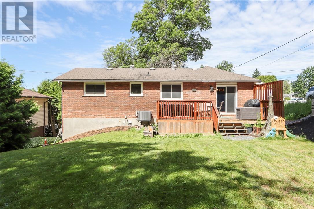 52 Melvyn Avenue, Lively, Ontario  P3Y 1B1 - Photo 53 - 2128762