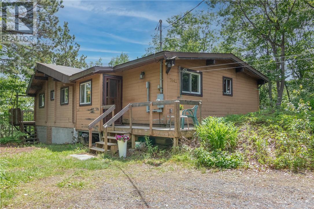 7042 Tilton Lake Road, Greater Sudbury, Ontario  P3G 1L7 - Photo 1 - 2128702