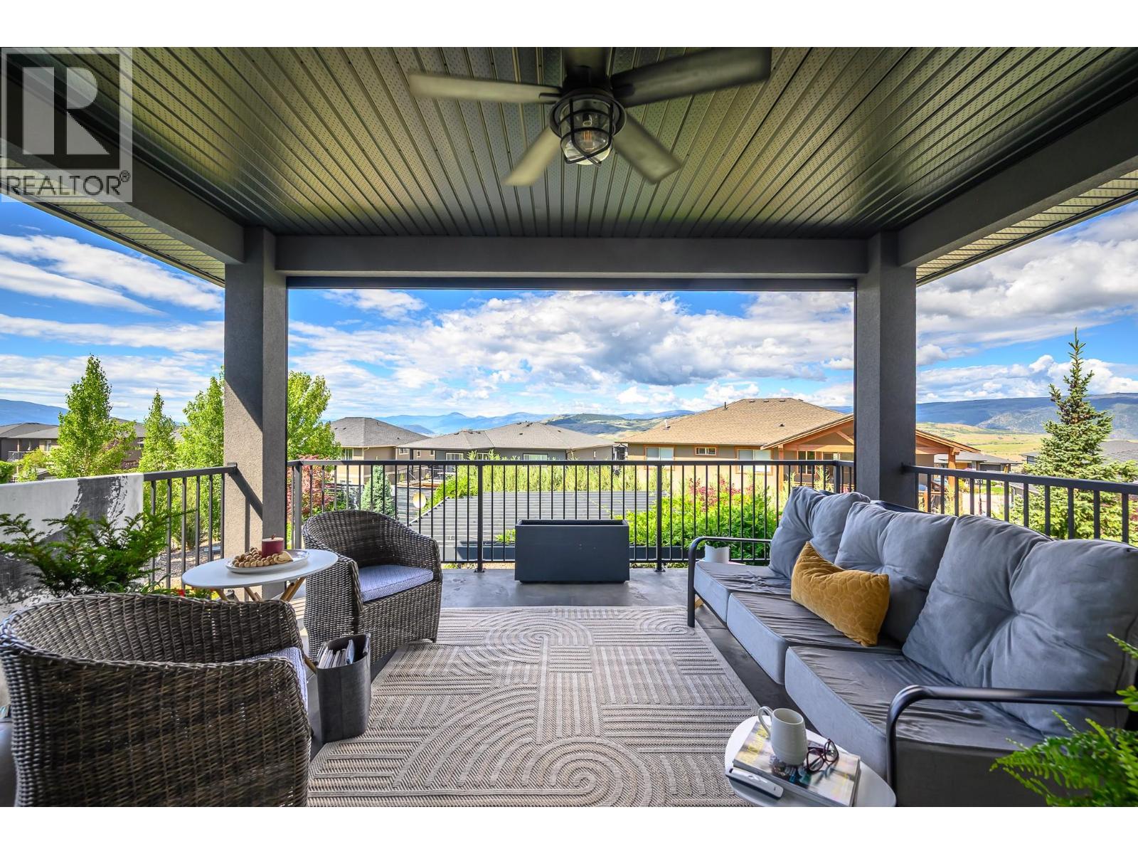 306 Baldy Place, Vernon, British Columbia  V1B 0A3 - Photo 2 - 10391225