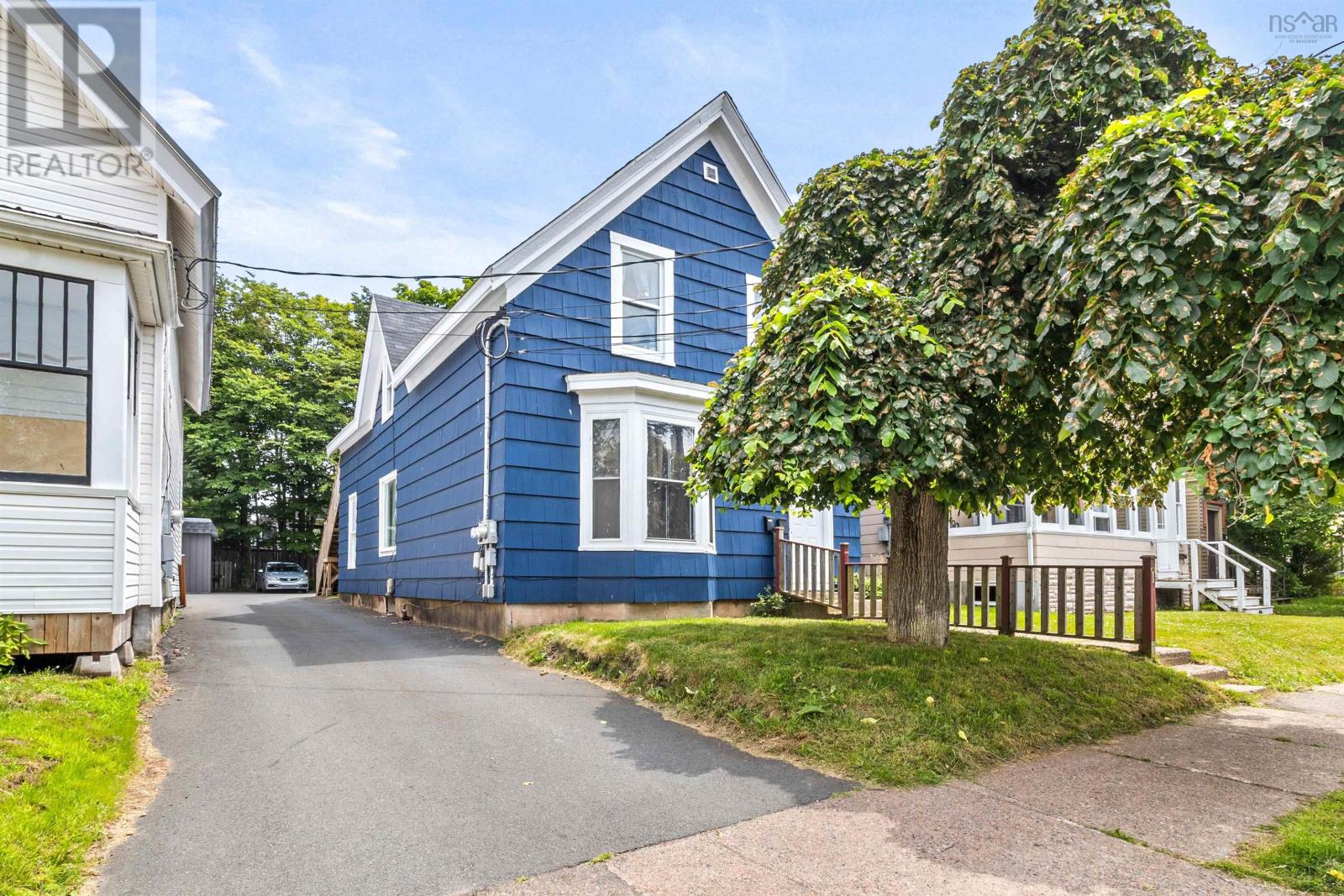 59 Pleasant Street, Truro, Nova Scotia  B2N 3R8 - Photo 2 - 202615267