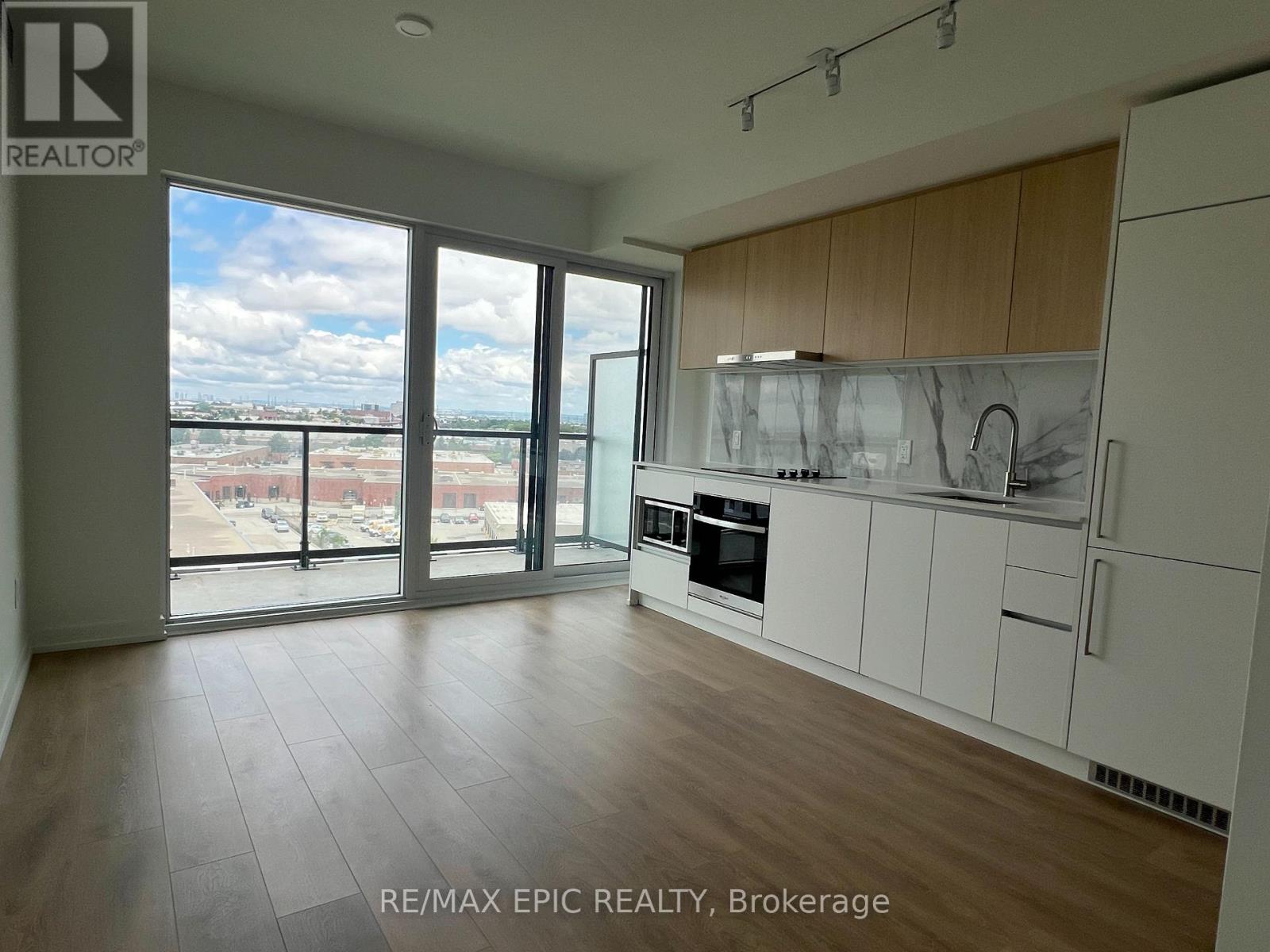 928 - 1100 Sheppard Street W, Toronto, Ontario  M3K 0E4 - Photo 2 - W13479450