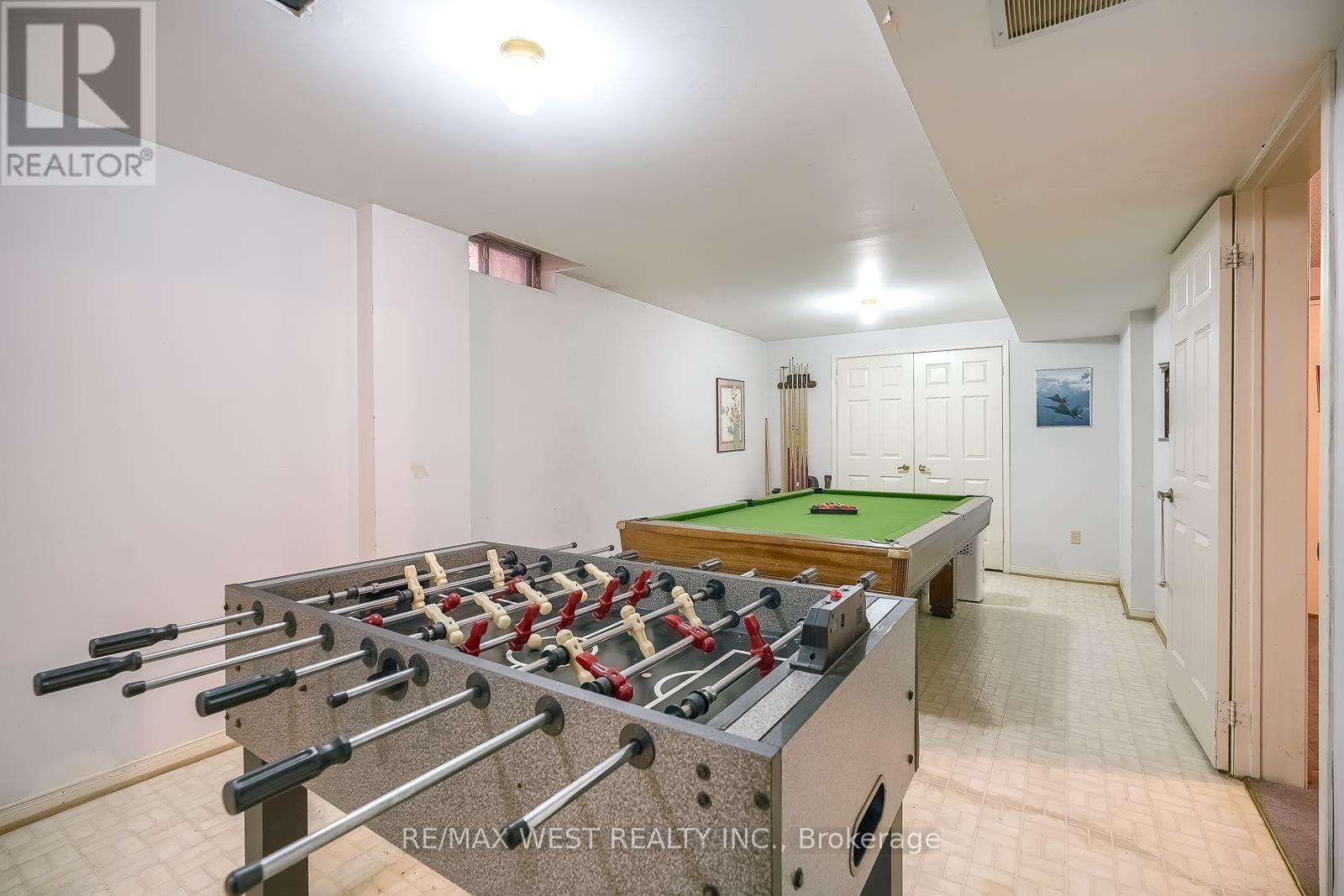 1914 The Chase, Mississauga, Ontario  L5M 3A2 - Photo 16 - W13479470