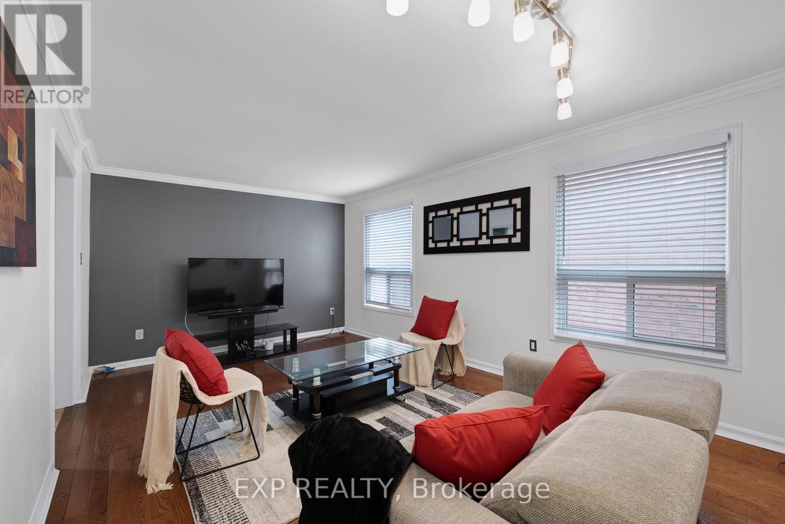 45 Sandmere Avenue, Brampton, Ontario L6Z 4A2 - Photo 6 - W13479482