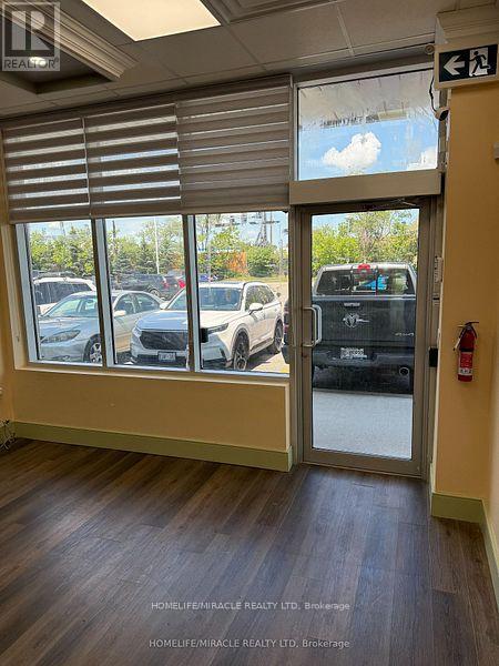 13 - 90 Eastern Avenue, Brampton, Ontario  L6W 1X9 - Photo 2 - W13479492