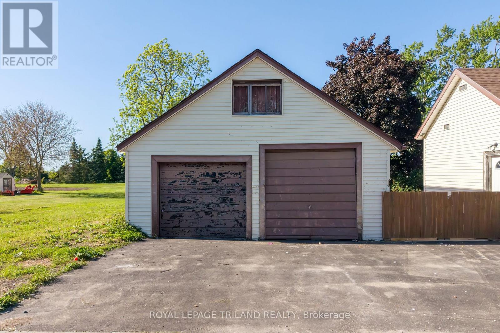52 Nelson Street, Lambton Shores, Ontario  N0M 2N0 - Photo 25 - X13479558