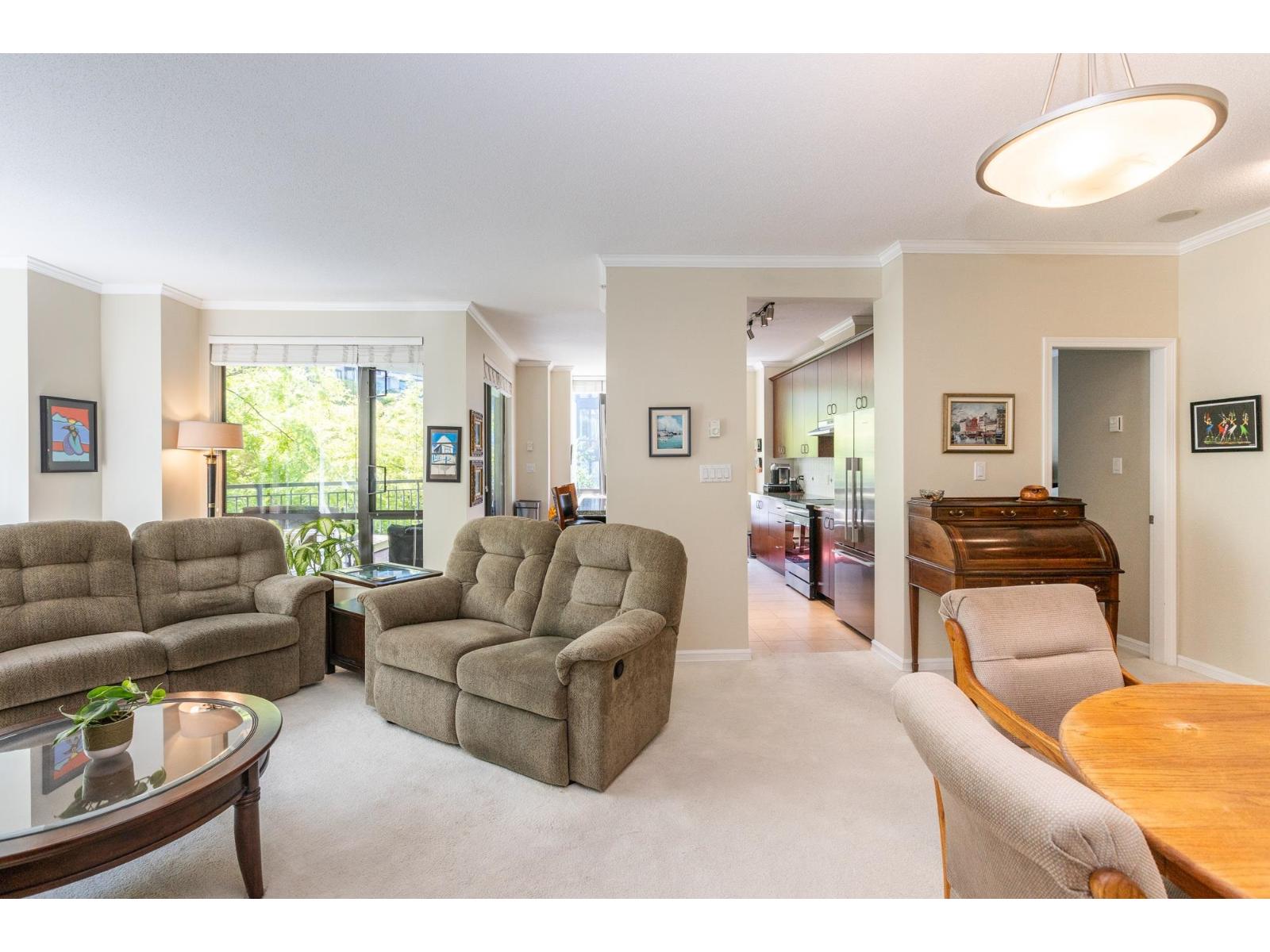 301 1580 Martin Street, White Rock, British Columbia  V4B 5M3 - Photo 5 - R3123941