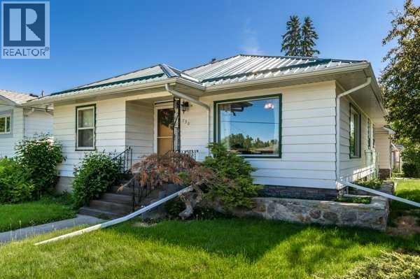 730 3 Street SE, High River, Alberta