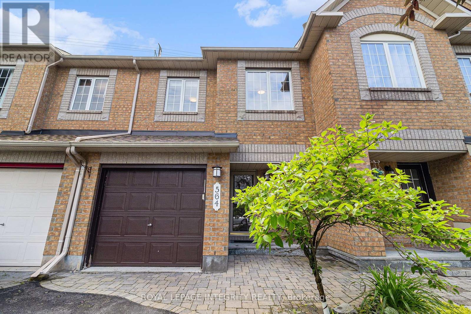 564 RENAISSANCE DRIVE, Ottawa, Ontario