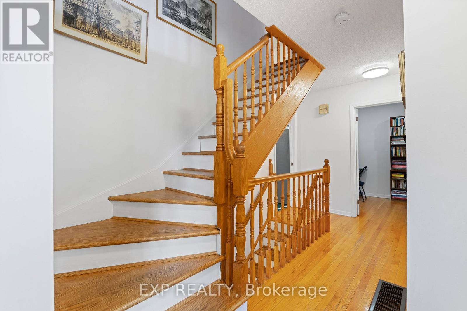 2061 Balharrie Avenue, Ottawa, Ontario  K1G 1G2 - Photo 21 - X13479580