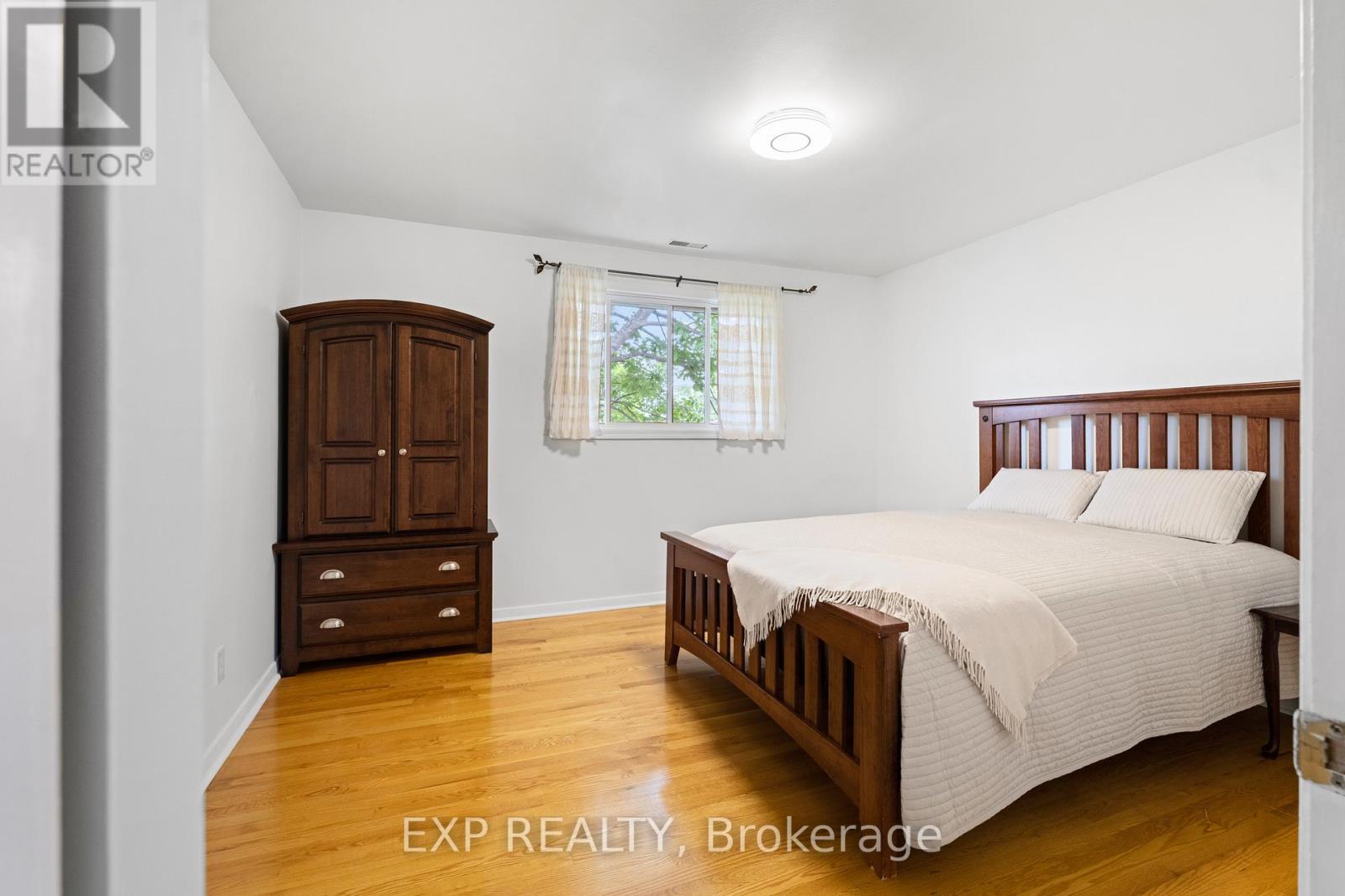 2061 Balharrie Avenue, Ottawa, Ontario  K1G 1G2 - Photo 23 - X13479580