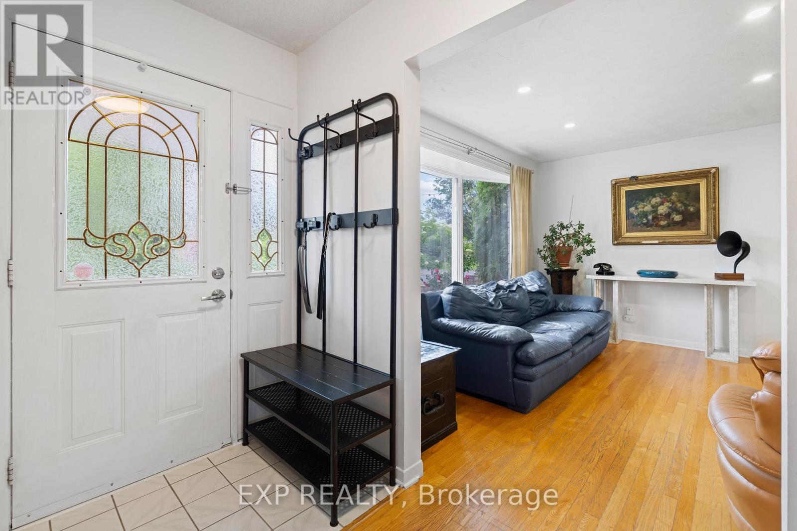 2061 Balharrie Avenue, Ottawa, Ontario  K1G 1G2 - Photo 6 - X13479580