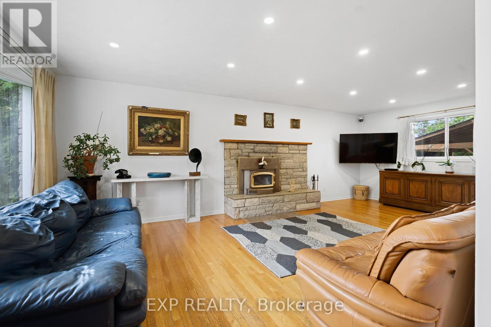 2061 Balharrie Avenue, Ottawa, Ontario  K1G 1G2 - Photo 7 - X13479580