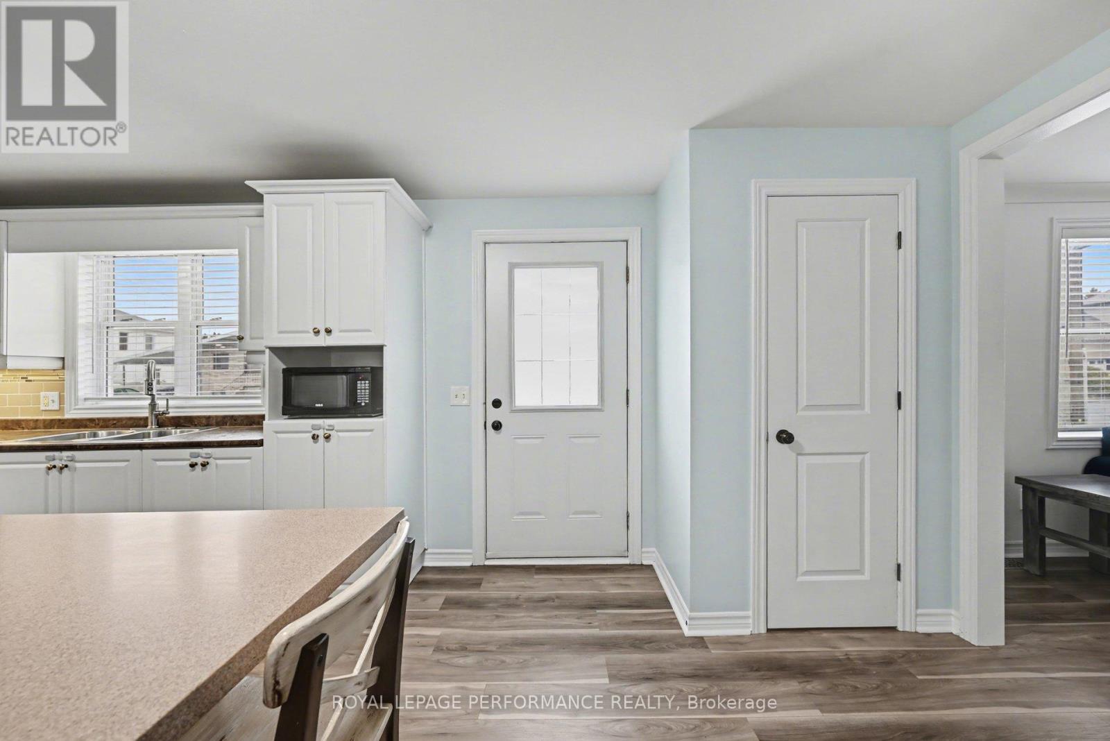 15 Forget Street, Russell, Ontario  K0A 1W0 - Photo 3 - X13479606